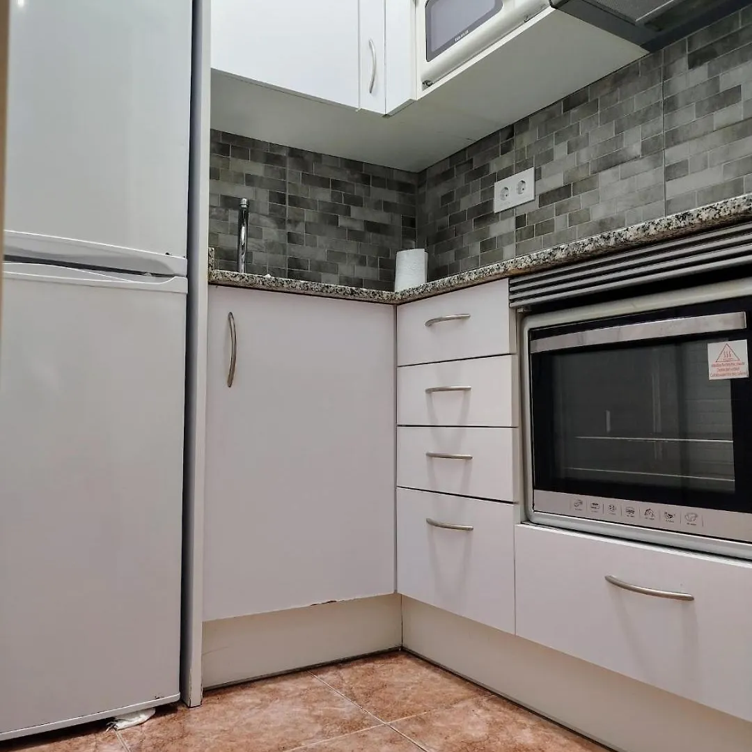Apartament In Pineda ピネダ・デ・マール アパート